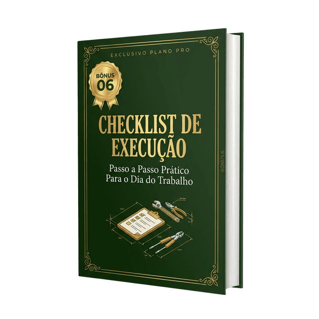 Mão segurando Checklist de Execução